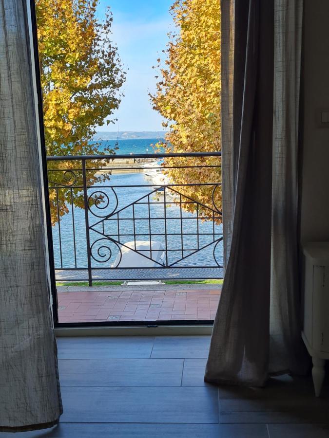 La Casetta Del Nonno Capodimonte Exterior foto